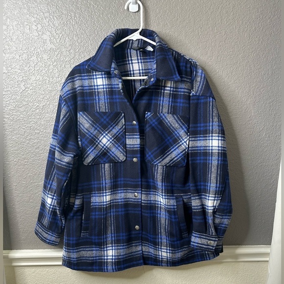 H&M‎ Divided Blue Plaid Oversized Shacket Jacket Shirt Size Small - Picture 2 of 7